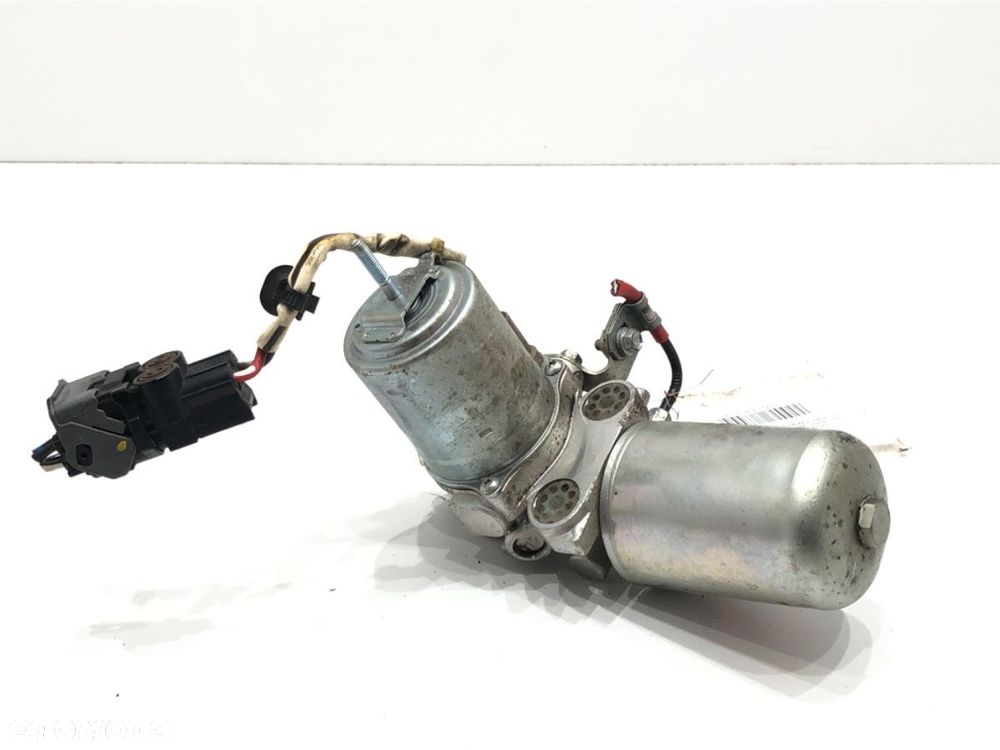 SERWO HAMULCOWE  TOYOTA C-HR (_X1_) 2016 - 2022 1.8 Hybrid (ZYX10_, ZYX11_) 90 kW [122 KM] Hybryda - 1