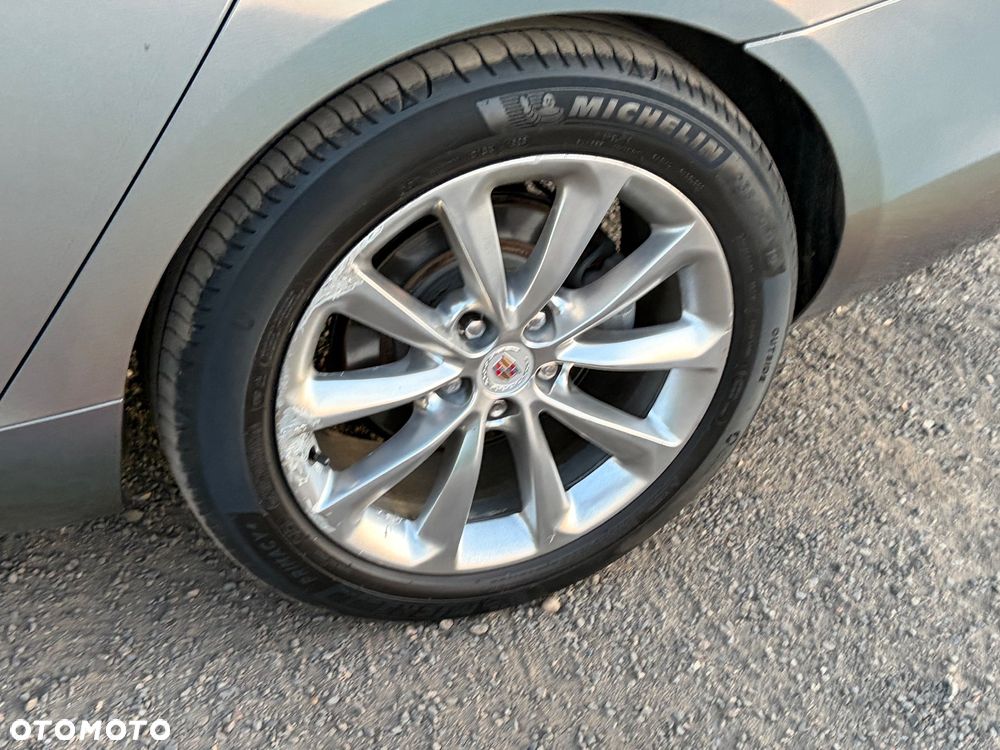 Cadillac XTS - 30