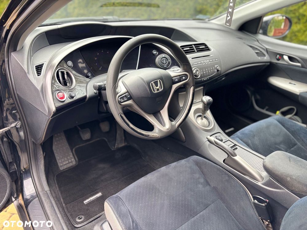 Honda Civic 1.8 Comfort - 12