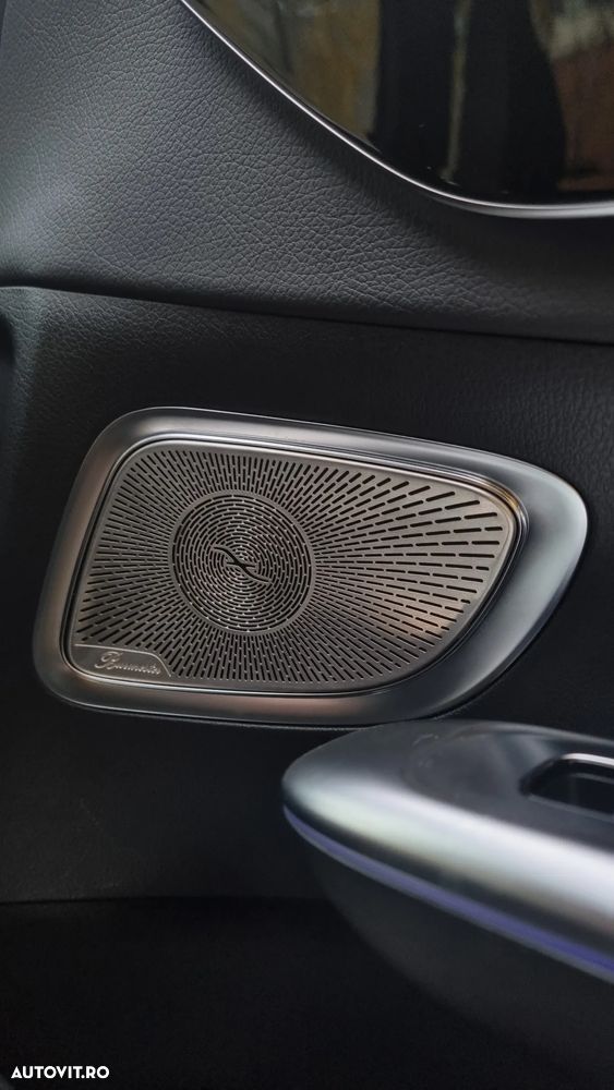 Mercedes-Benz C - 12