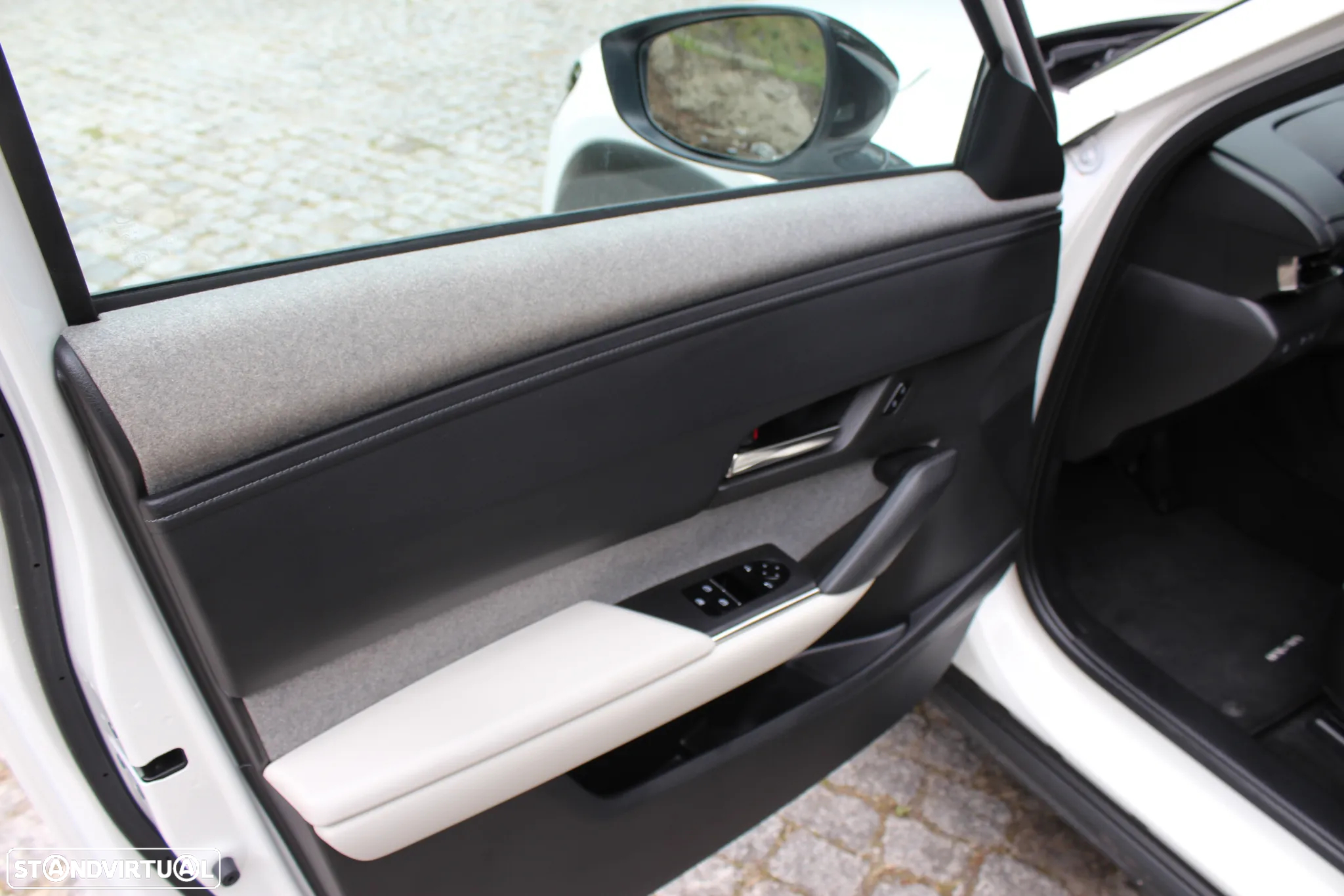 Mazda MX-30 e-SKYACTIV EV PRIME-LINE - 12