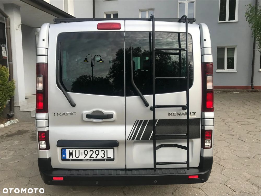 Renault Trafic Grand 1.6 dCi - 12