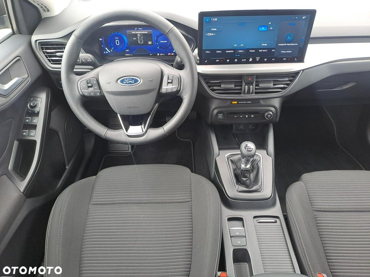 Ford Focus 1.0 EcoBoost mHEV Titanium X - 12