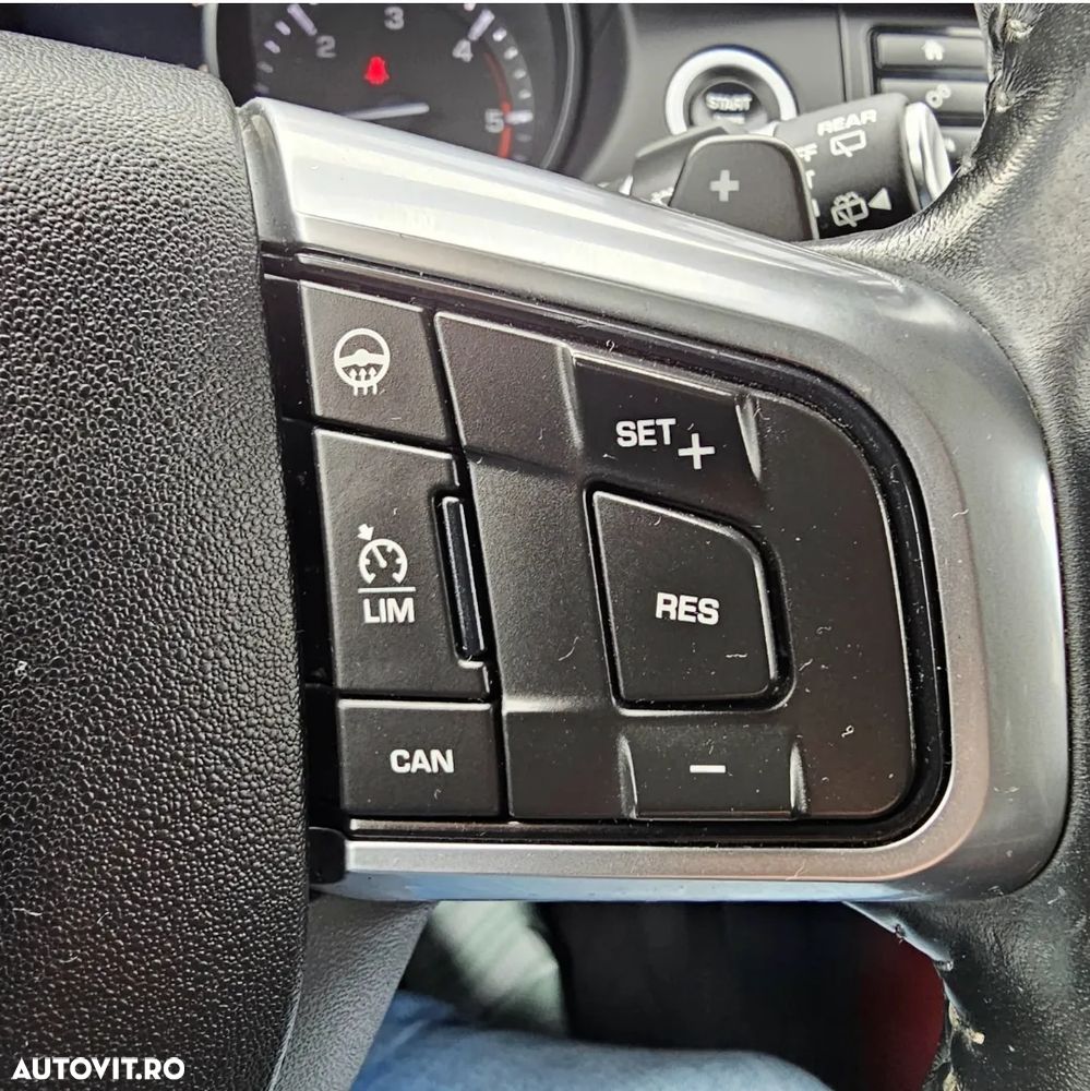 Land Rover Discovery 2.0 L TD4 HSE Luxury - 21