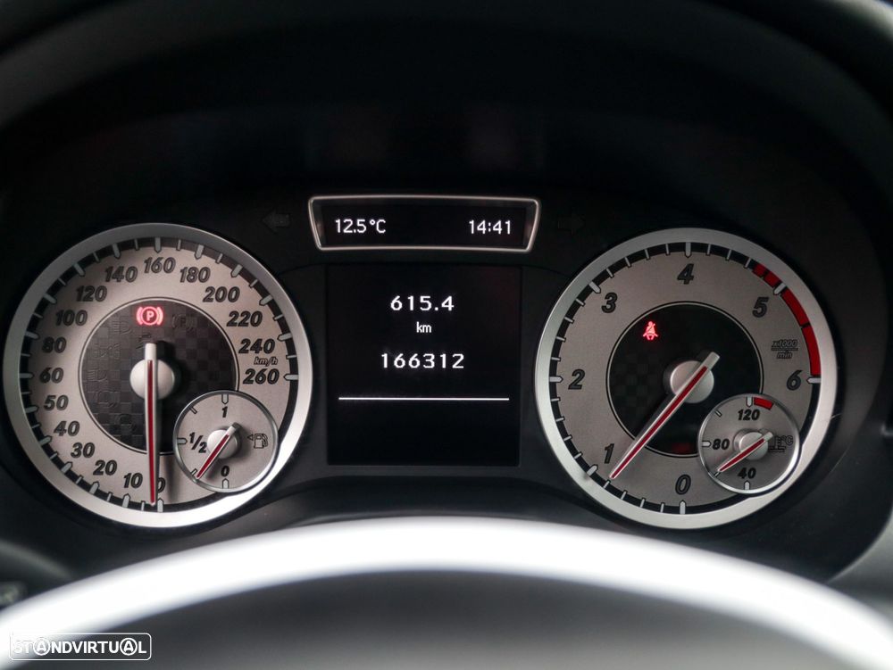 Mercedes-Benz A 180 CDI BE Urban - 24