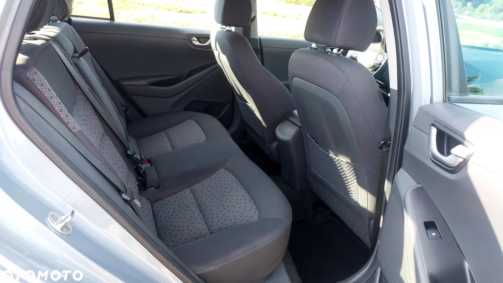 Hyundai IONIQ electric Premium - 7