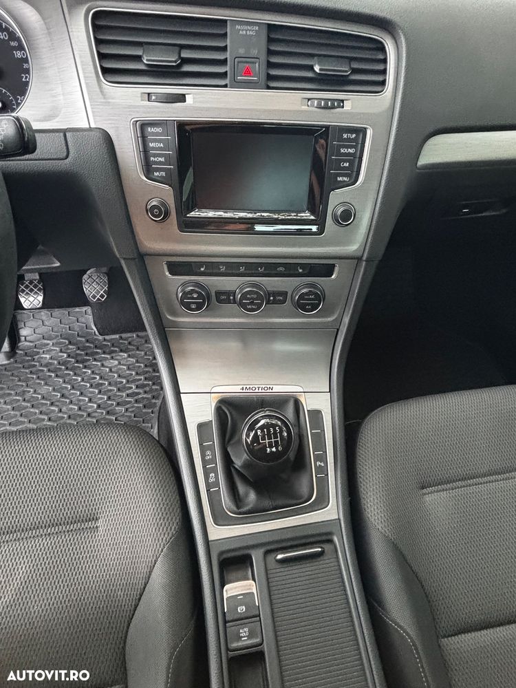 Volkswagen Golf 1.6 TDI DPF 4Motion Comfortline - 5