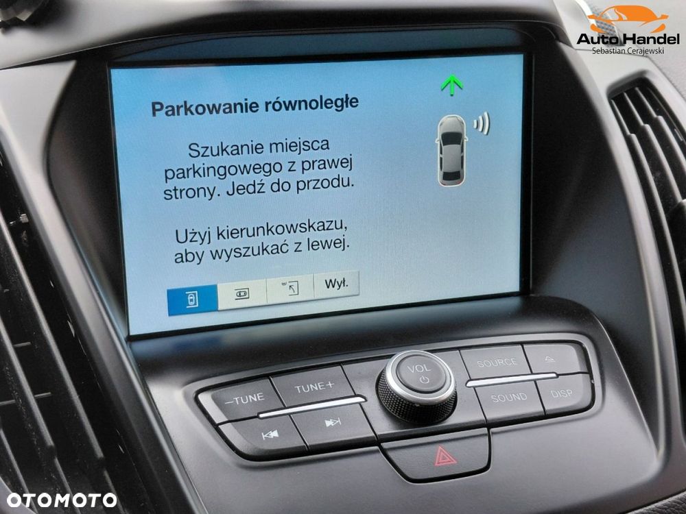 Ford Kuga 1.5 EcoBoost 2x4 Titanium - 32
