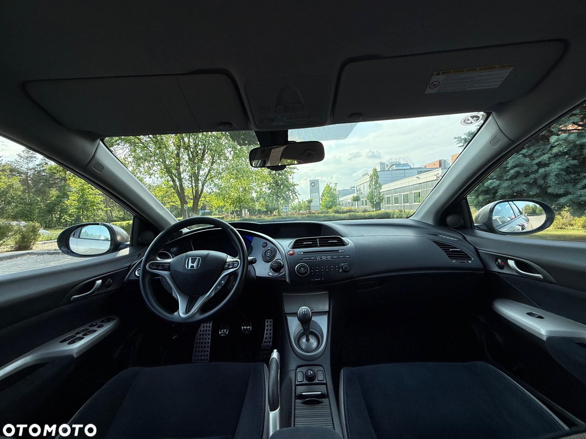 Honda Civic 1.8 Executive - 11