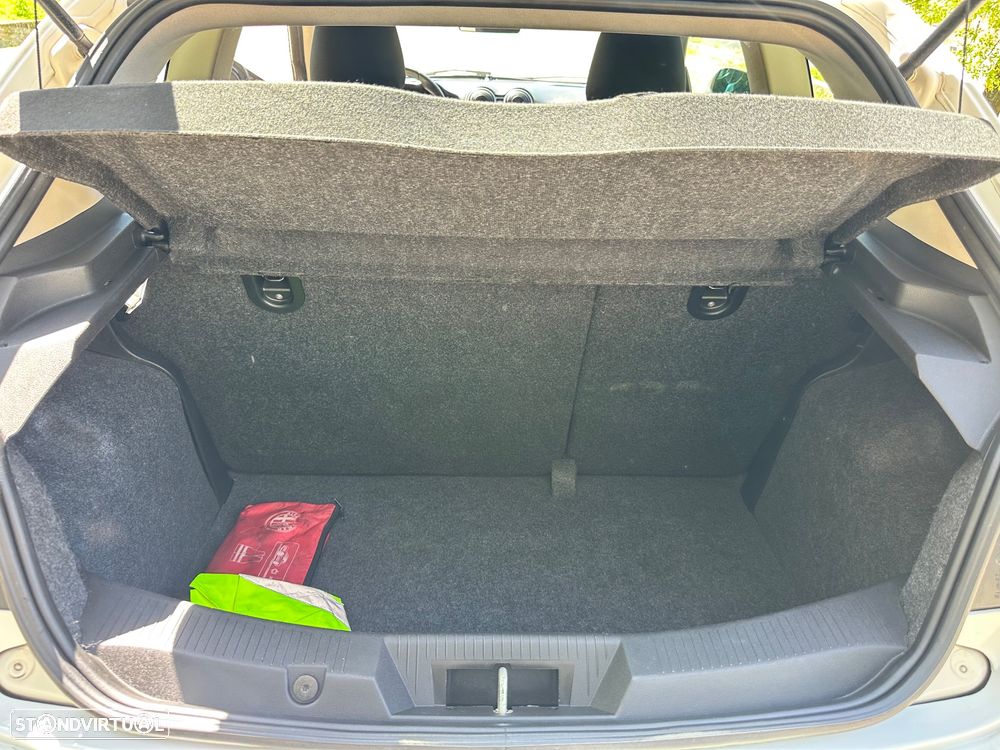 Alfa Romeo MiTo 1.3 JTD Distinctive - 24