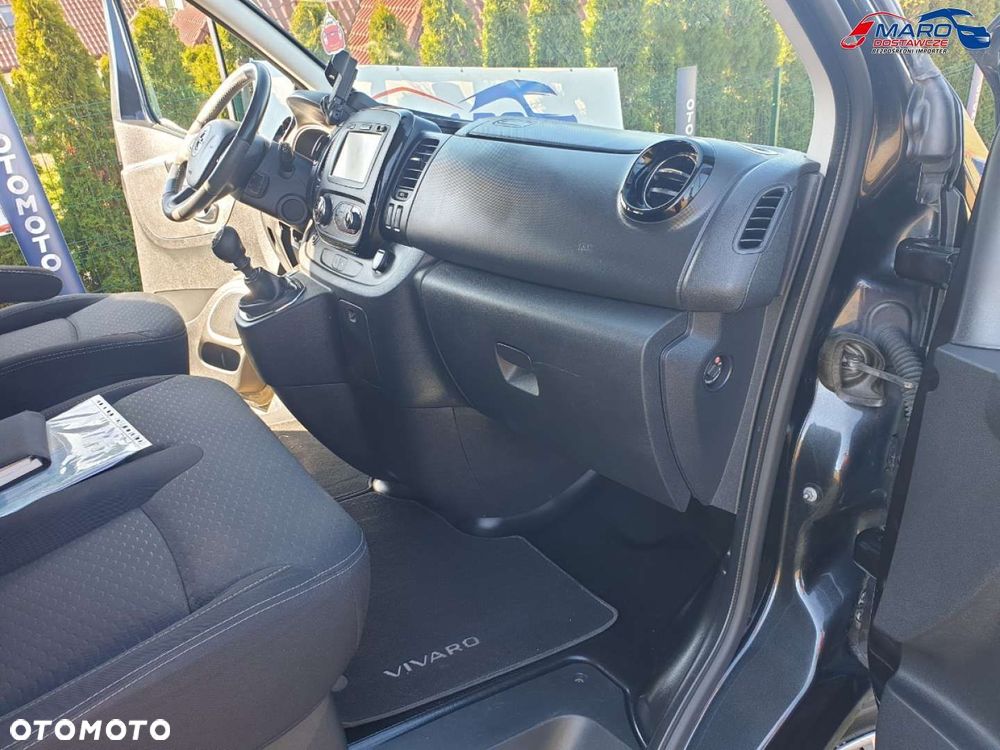 Renault TRAFIC LONG 6 OSÓB KLIMA NAVI HAK - 32