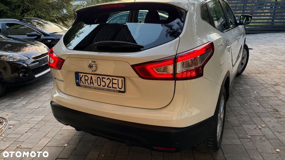 Nissan Qashqai 1.2 DIG-T Acenta - 11