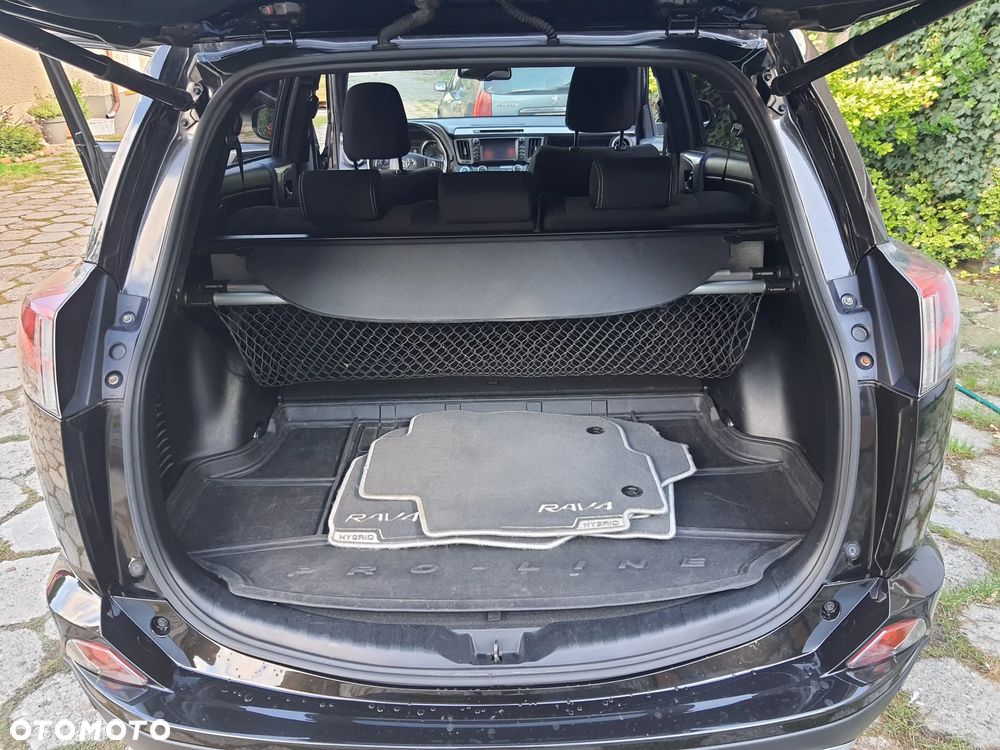 Toyota RAV4 Hybrid Premium 4x4 - 11