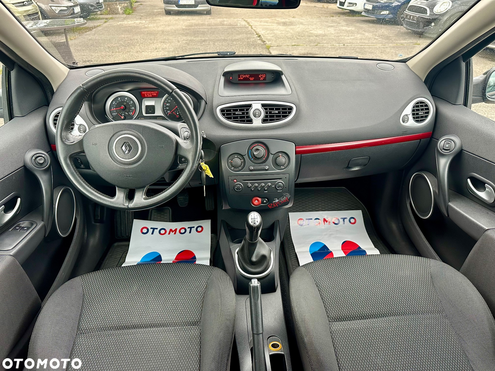 Renault Clio 1.2 16V Ripcurl - 15