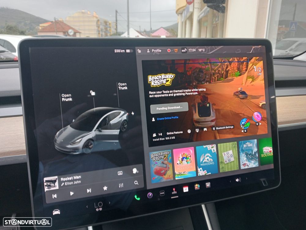 Tesla Model 3 Long-Range Dual Motor AWD - 17