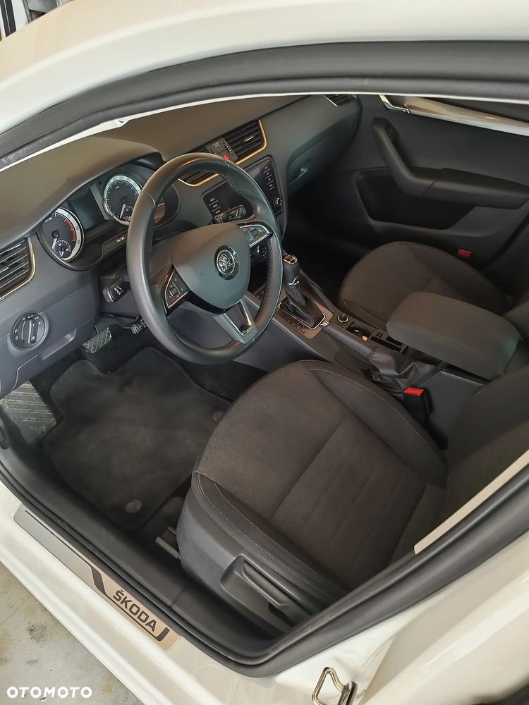 Skoda Octavia 2.0 TSI 4x4 DSG Soleil - 10