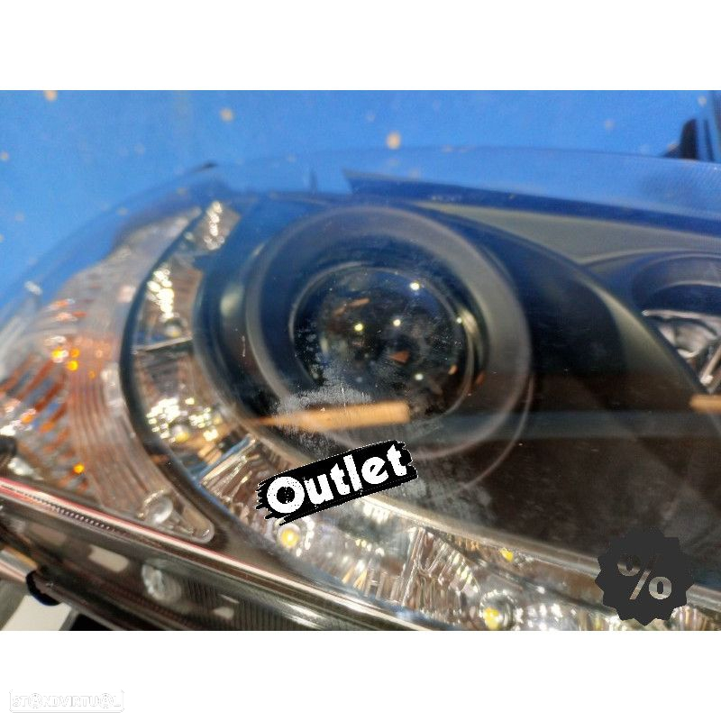 R145683C1 FARÓIS COM LUZ DIURNA LED VOLKSWAGEN VW T4 97-03 FUNDO PRETO - 4