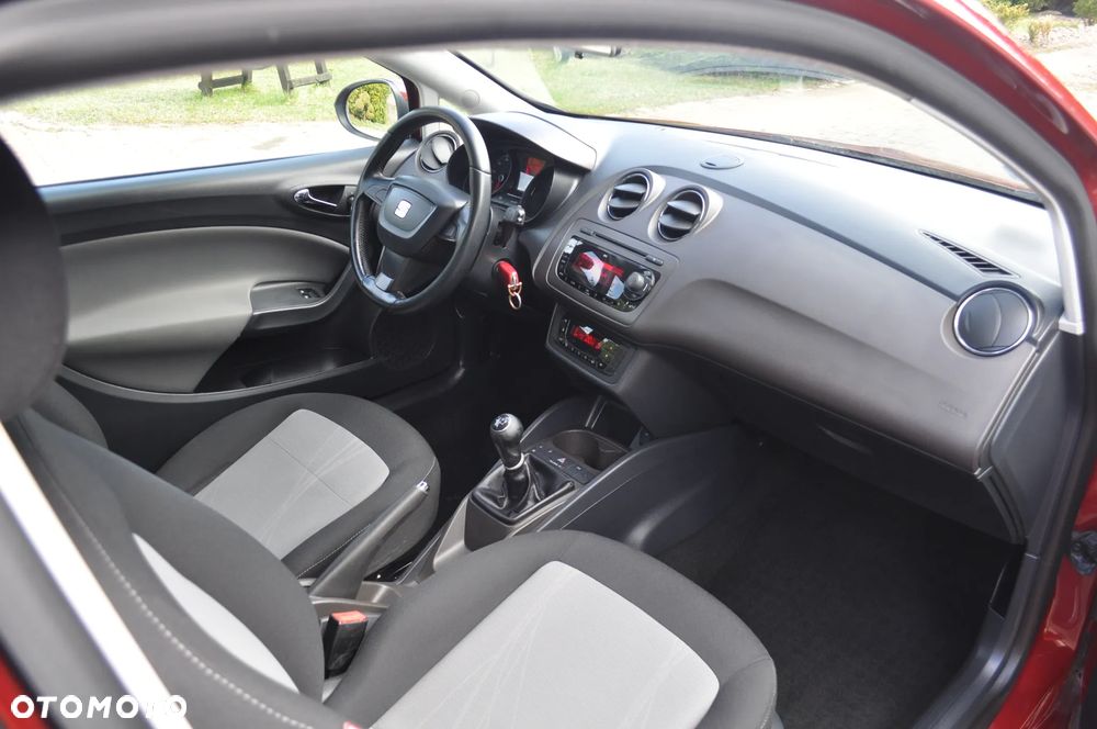 Seat Ibiza SC 1.4 16V Sport - 8