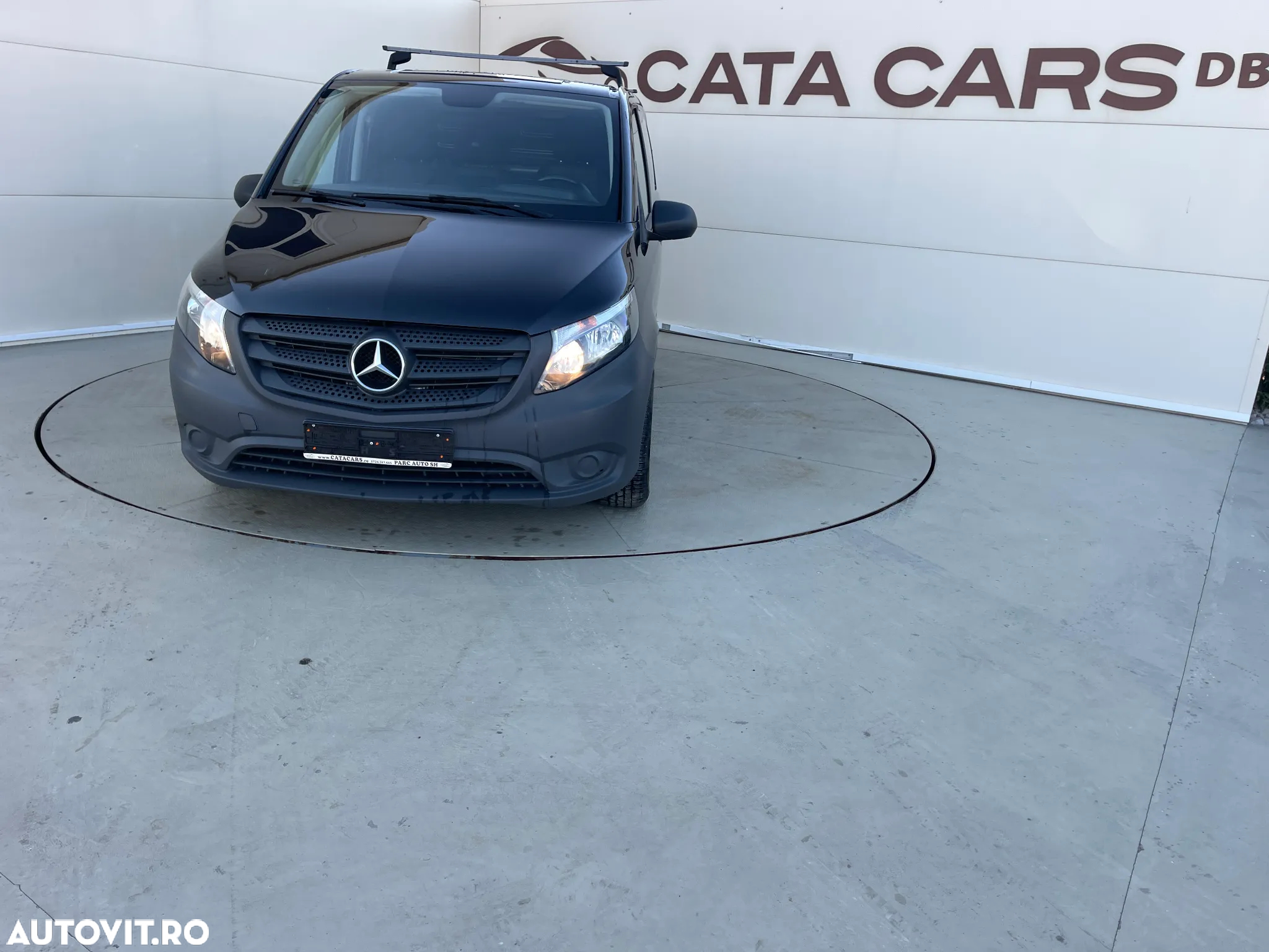 Mercedes-Benz Vito 114CDI LUNG USI SPATE - 2