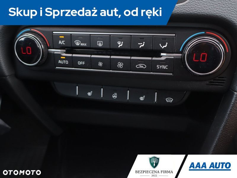 Kia Ceed - 15