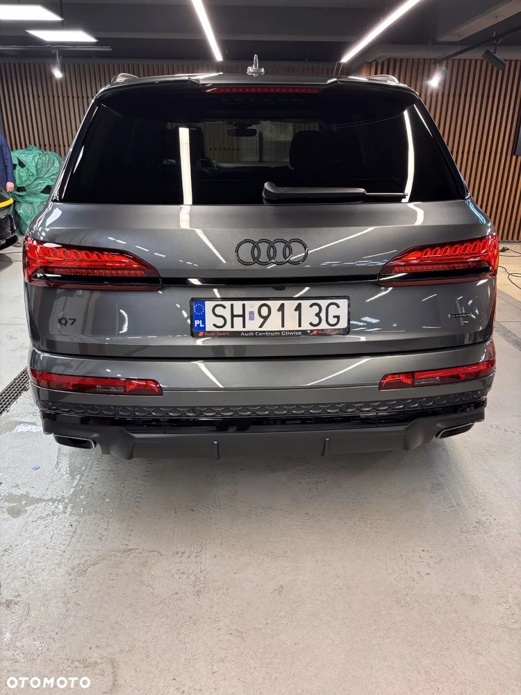 Audi Q7 - 15