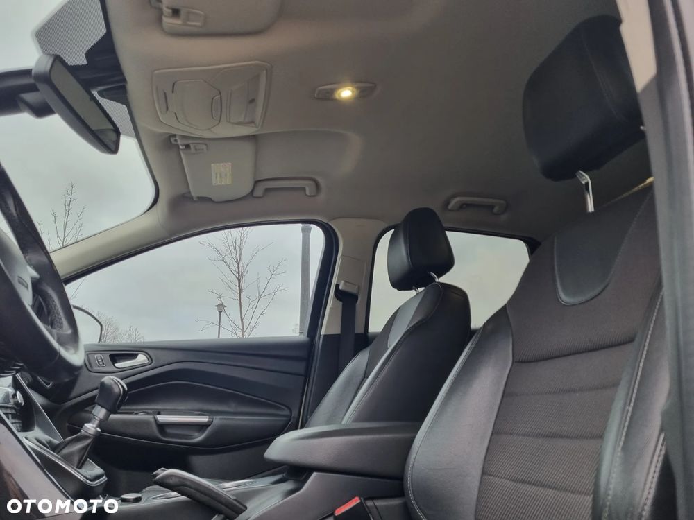 Ford Kuga 2.0 TDCi Titanium - 27