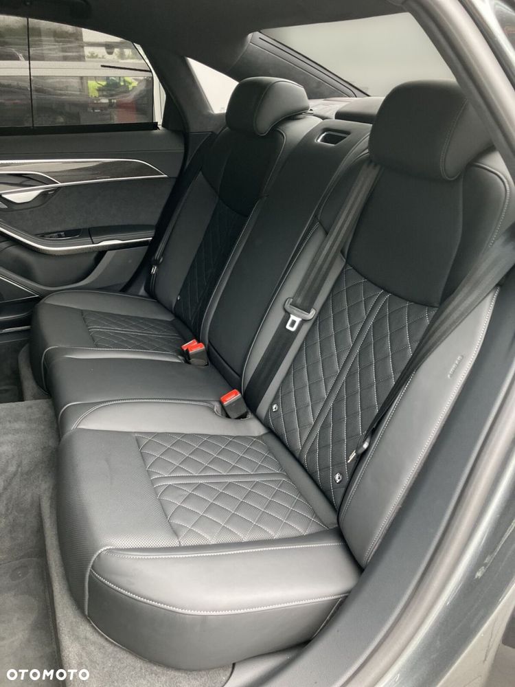 Audi A8 - 19