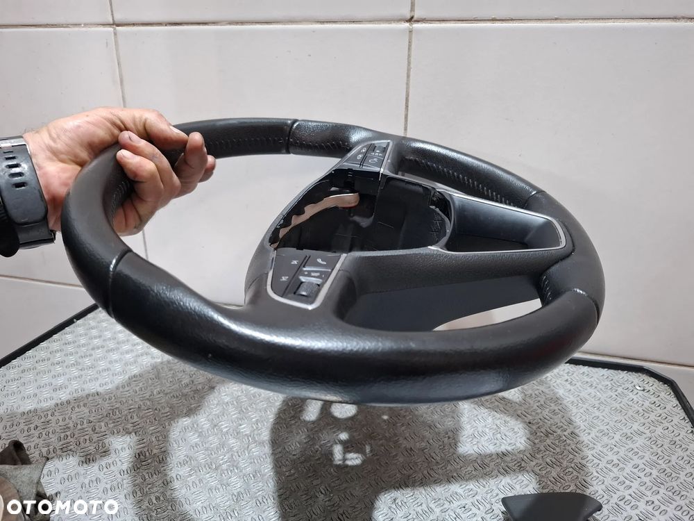 Kierownica Seat Leon III 2014 rok nr 5F0419091L skóra ładna - 7