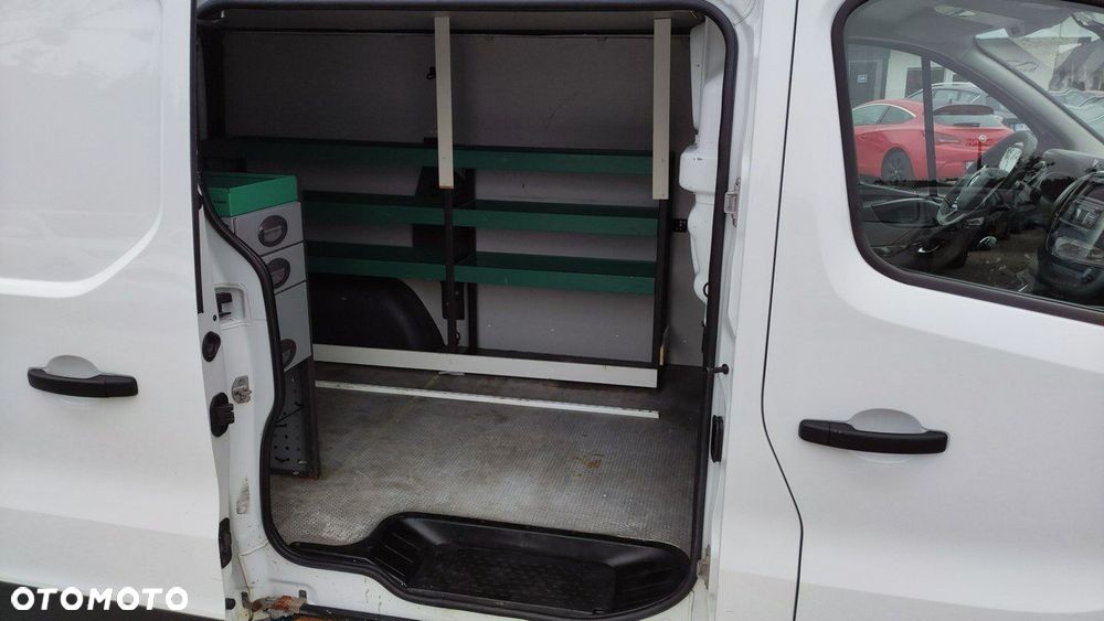 Renault Trafic - 8
