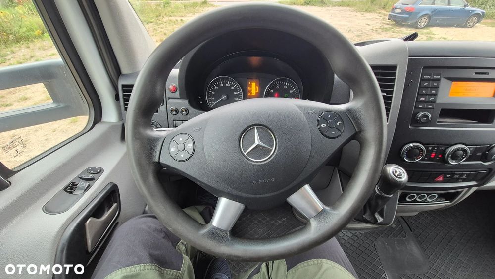 Mercedes-Benz SPRINTER - 30