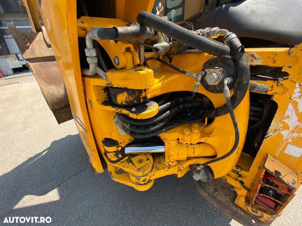 JCB 3CX ECO 4X4 BULDOEXCAVATOR - 22