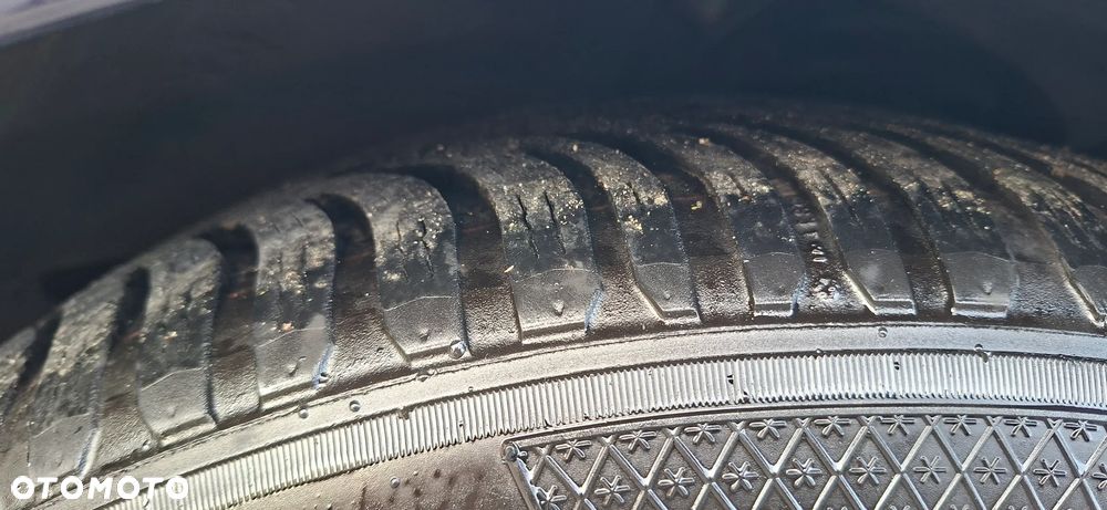 Mercedes-Benz Klasa E 200 CDI Classic - 12