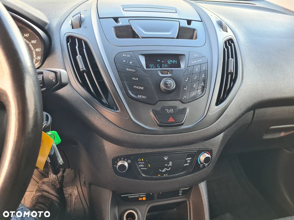 Ford Tourneo Courier 1.5 TDCi Trend - 15