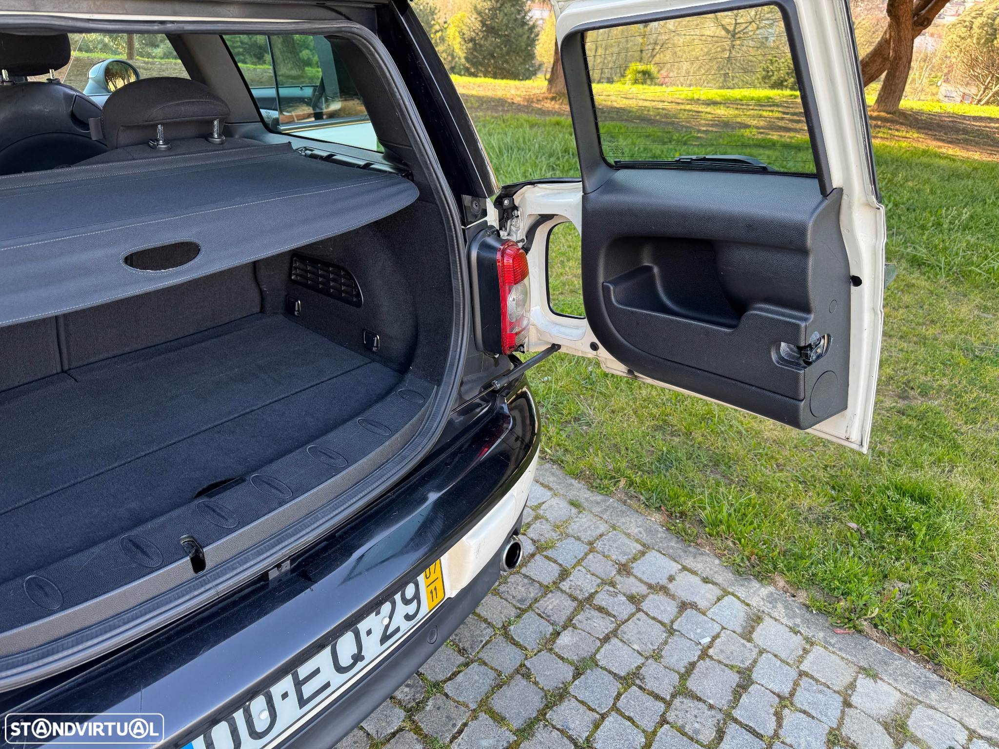 MINI Clubman Cooper D - 18