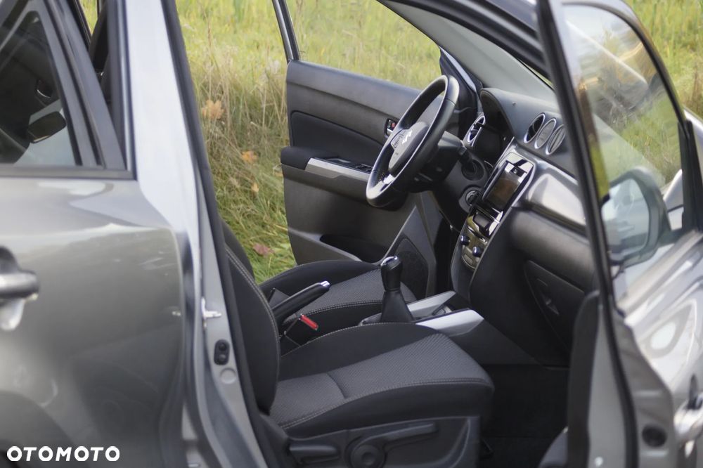 Suzuki Vitara - 19