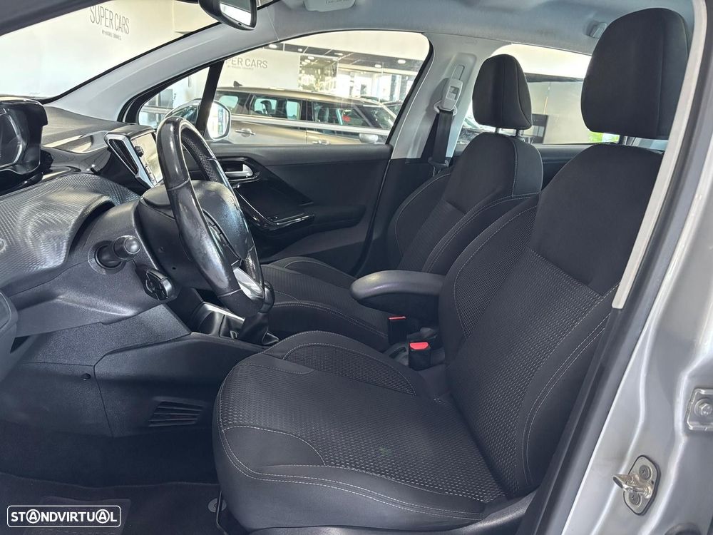 Peugeot 208 1.6 BlueHDi Style - 6
