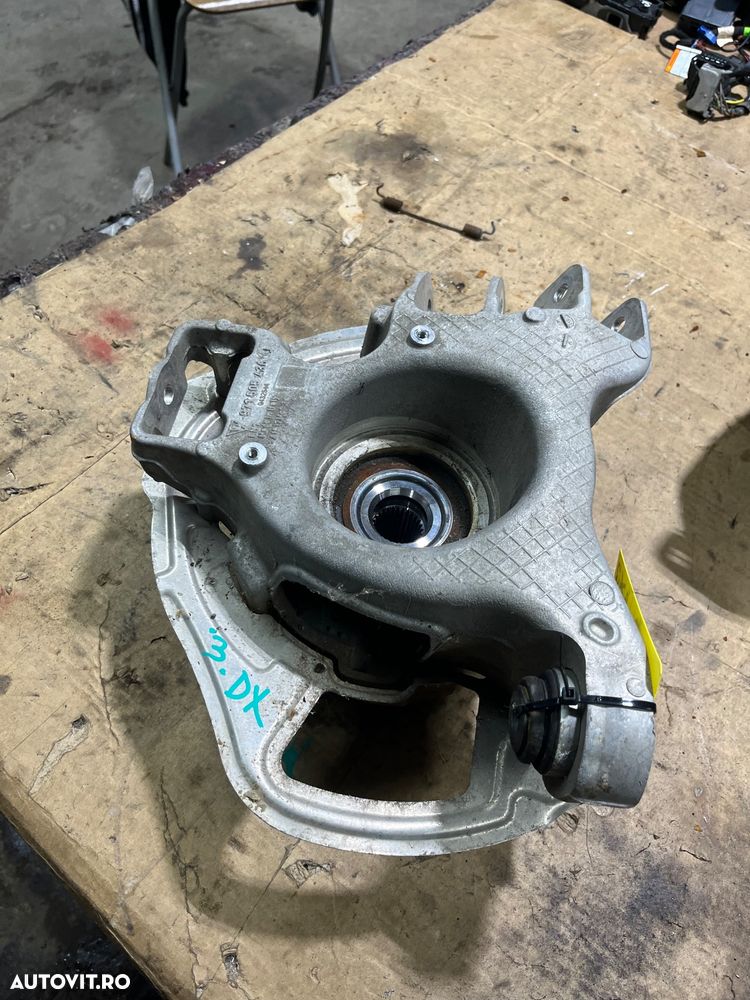 Fuzeta dreapta spate Audi E-tron panamera Taycan 2021 - 3