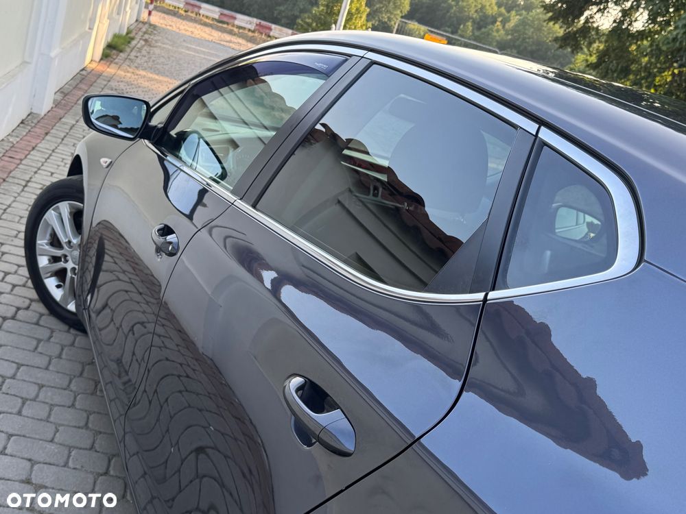 Kia Ceed - 11