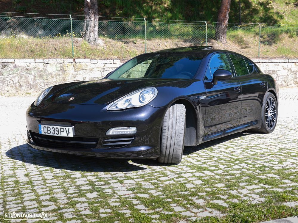Porsche Panamera Platinum Edition - 8