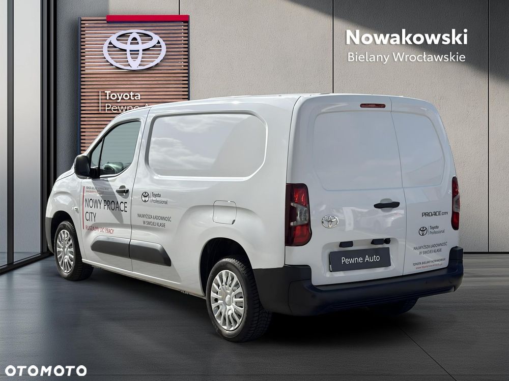 Toyota Proace City - 3