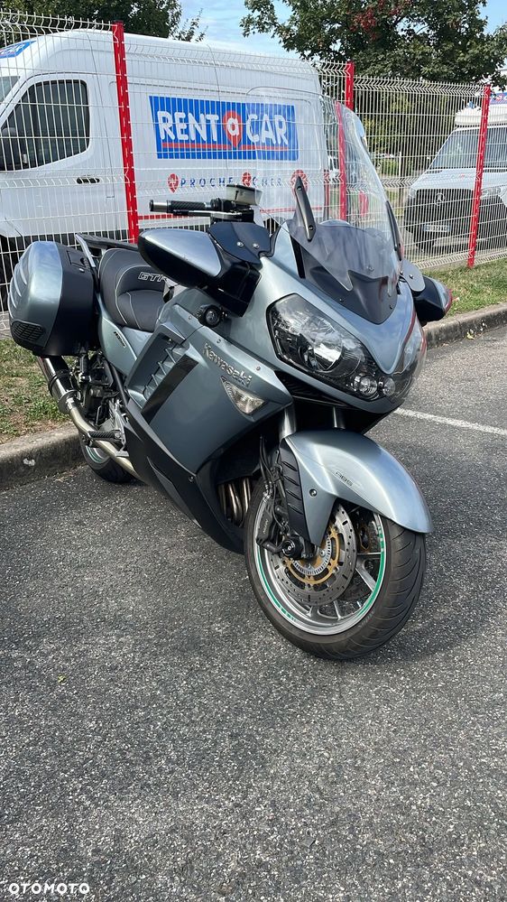 Kawasaki GTR - 37