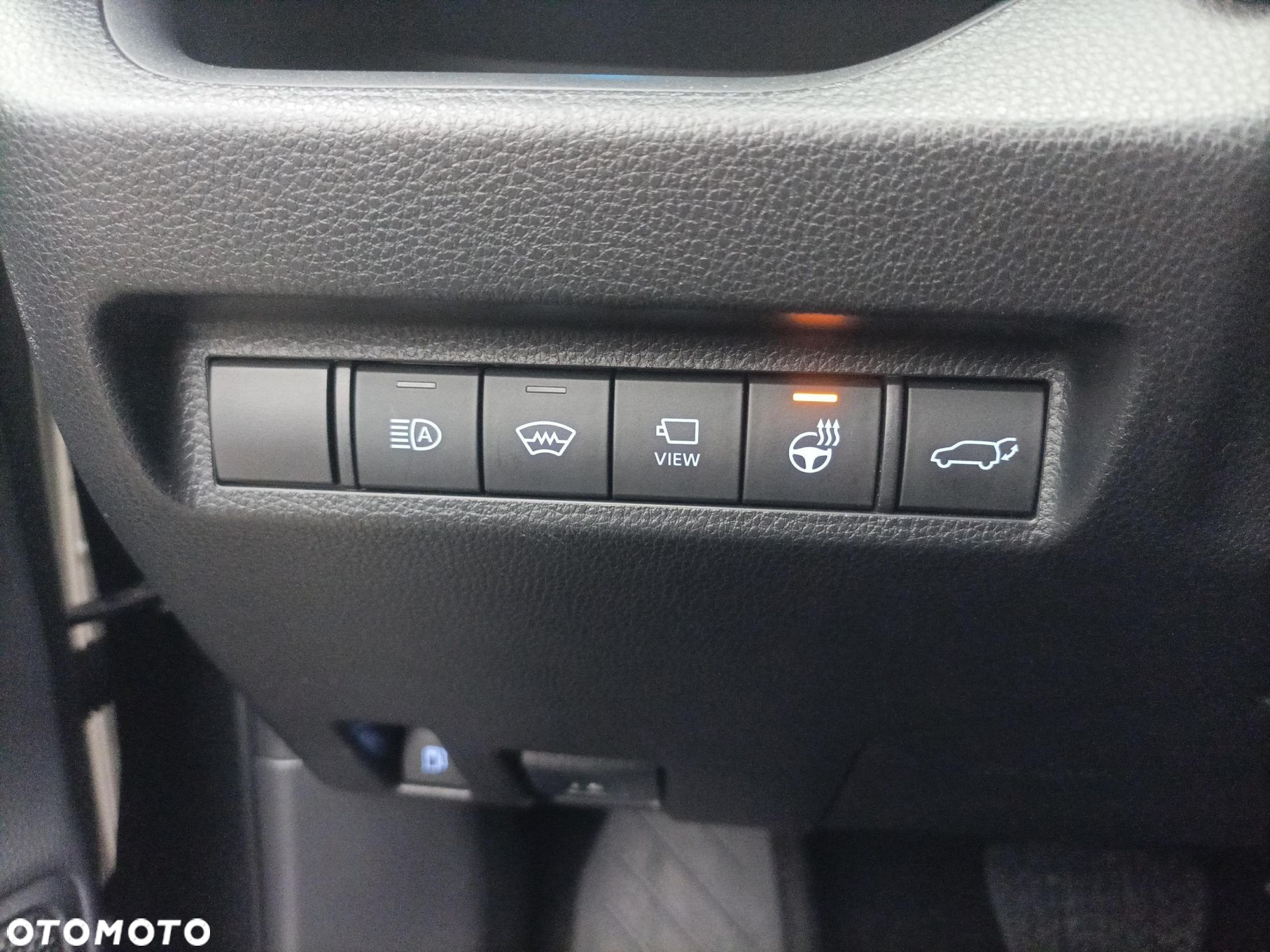 Toyota RAV4 - 14