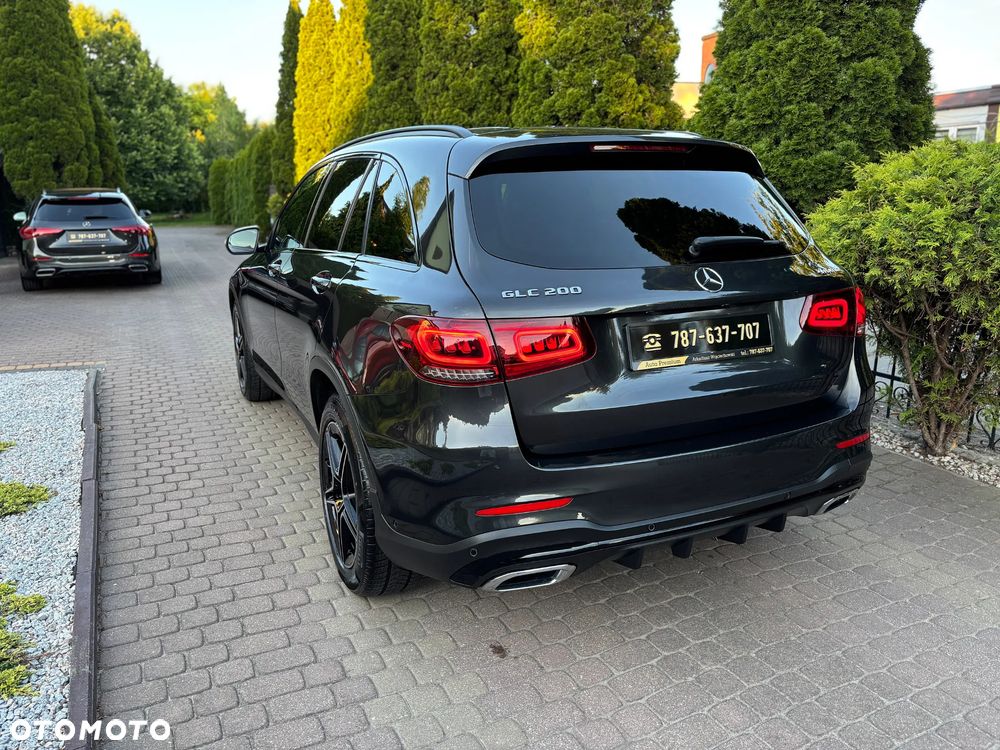Mercedes-Benz GLC 200 4Matic 9G-TRONIC AMG Line - 4