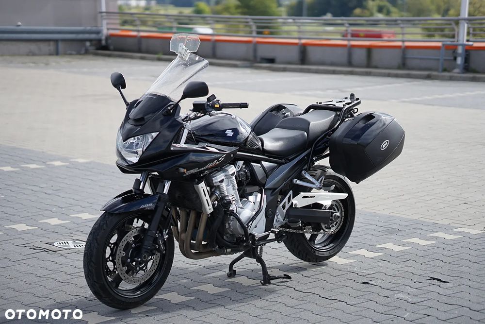 Suzuki Bandit - 31