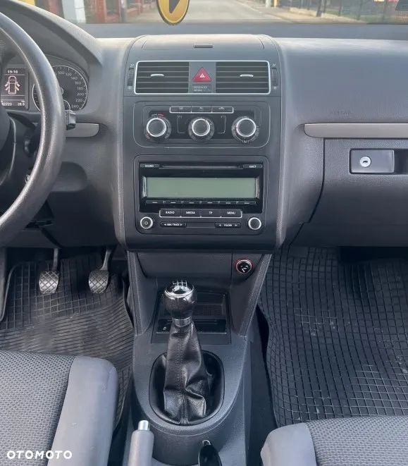 Volkswagen Touran 1.2 TSI Comfortline - 11