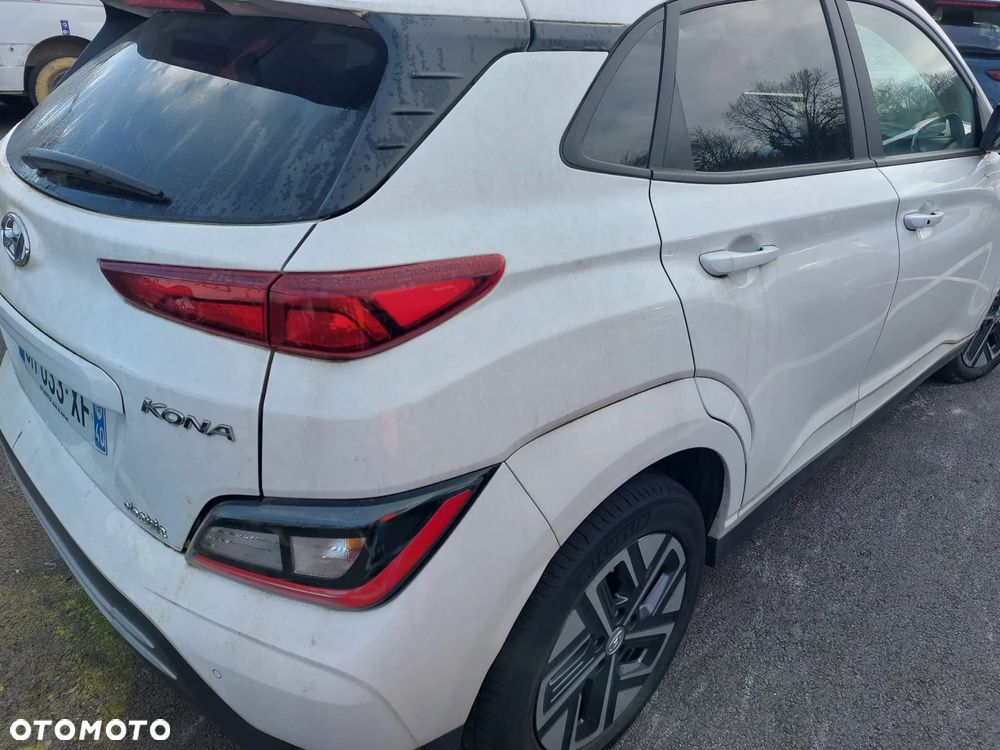 Hyundai Kona Electric 39kWh Executive - 6