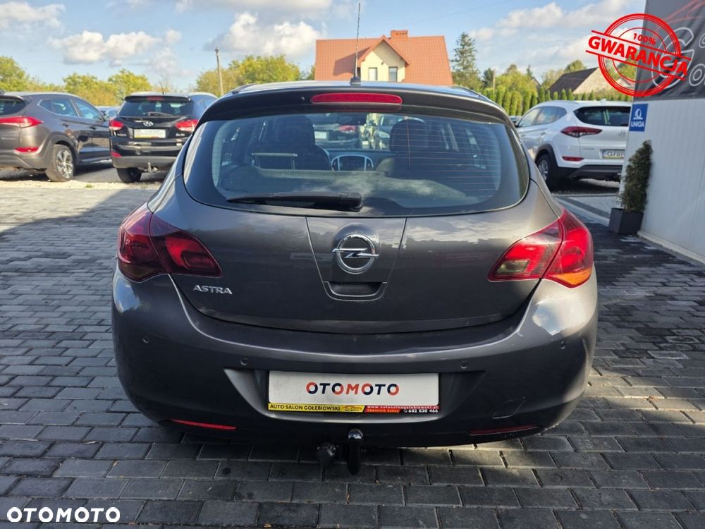 Opel Astra 1.4 Turbo Exklusiv - 9