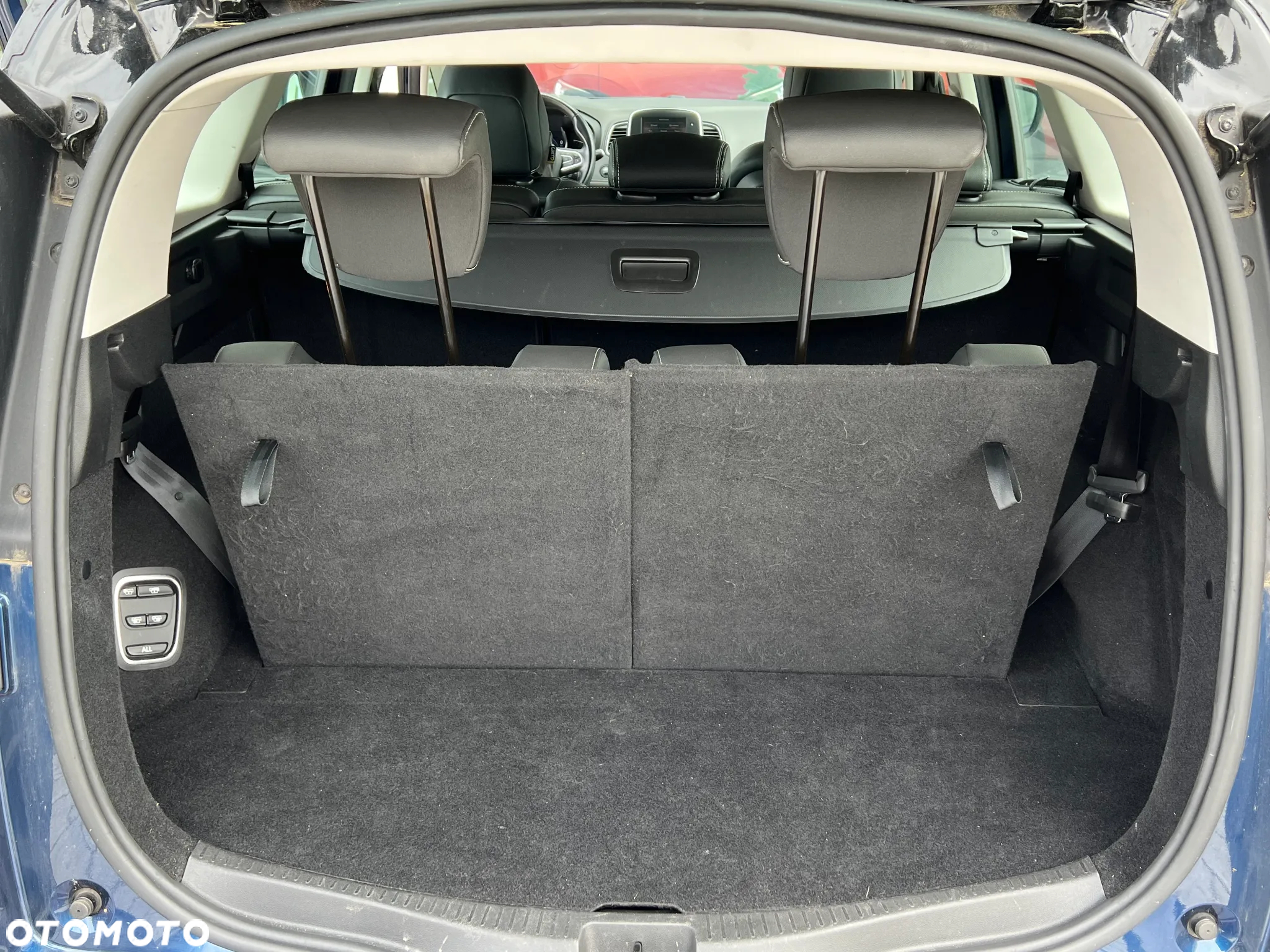 Renault Scenic 1.6 dCi Intens - 19