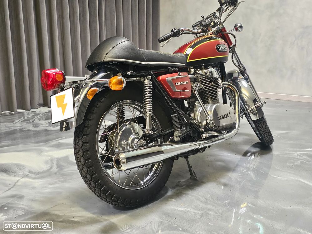 Yamaha XS 650 - 8