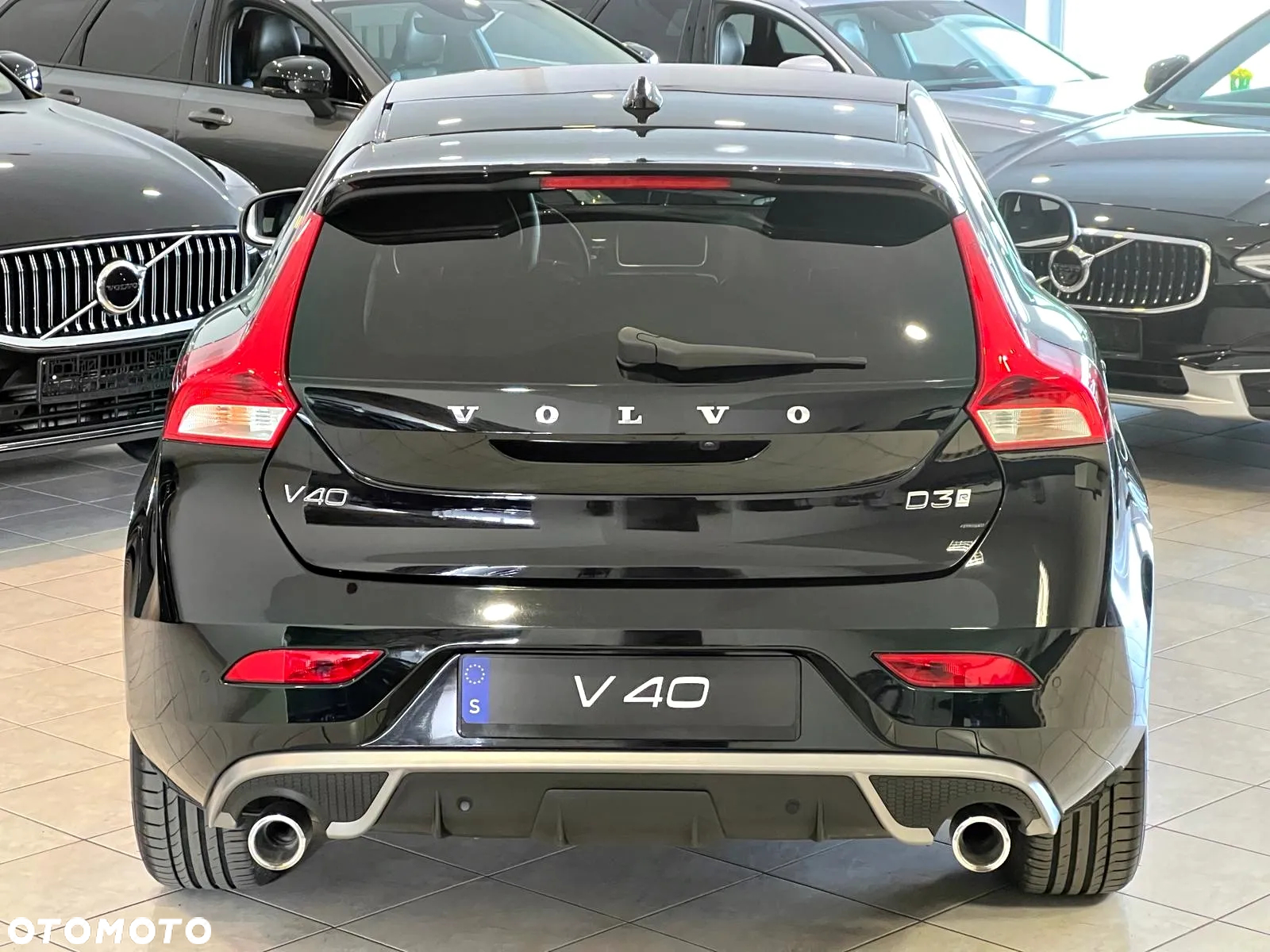 Volvo V40 D3 Geartronic RDesign - 9